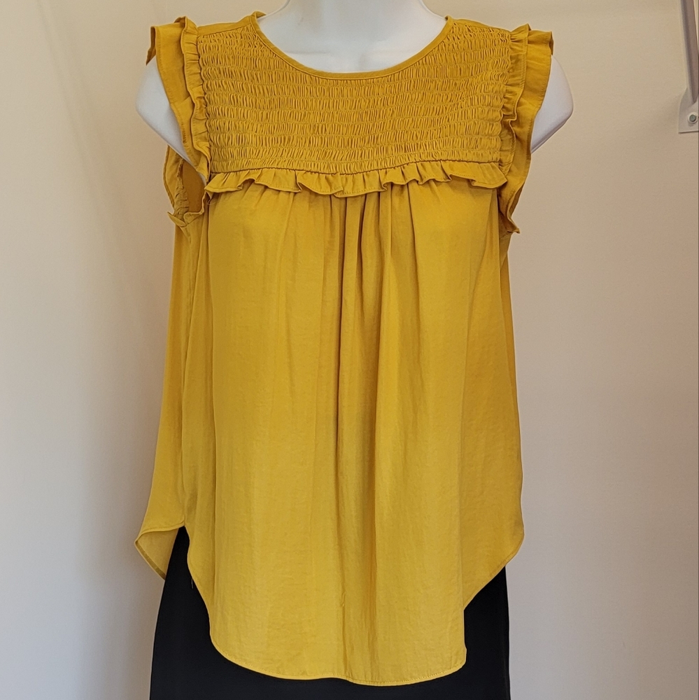 LOFT Sleeveless Smocked  Gold Yellow Top Sz: XXSP